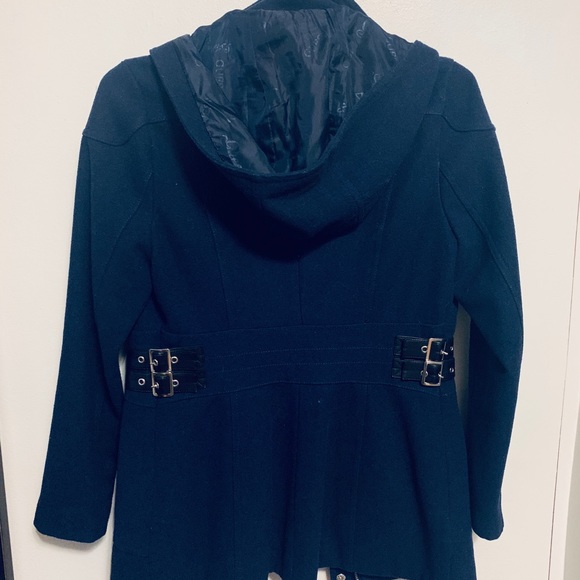 Guess Coat - Picture 2 of 4